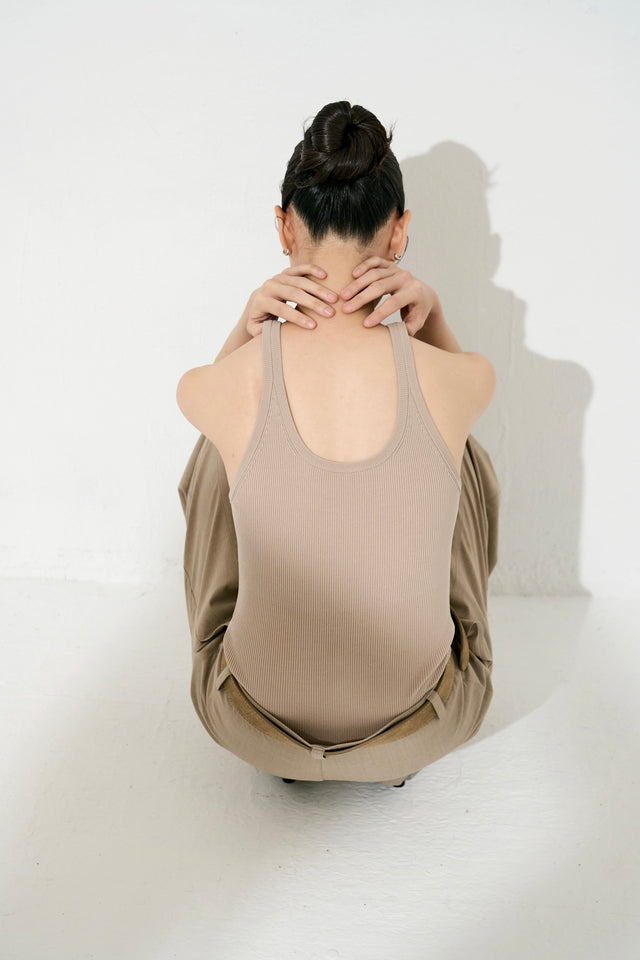 Silk Knit Double U-Back Cool Knitted Vest (Nude Sand)