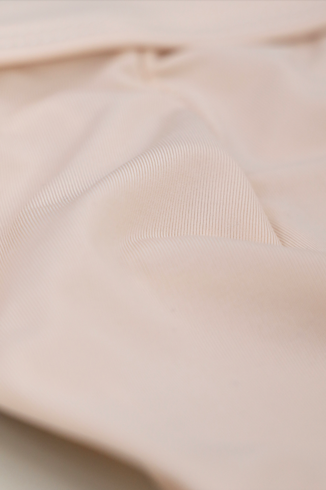 內褲-milk-silky-panties-skin