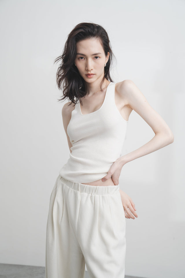 休閒西褲-elastic-waist-textured-casual-trousers