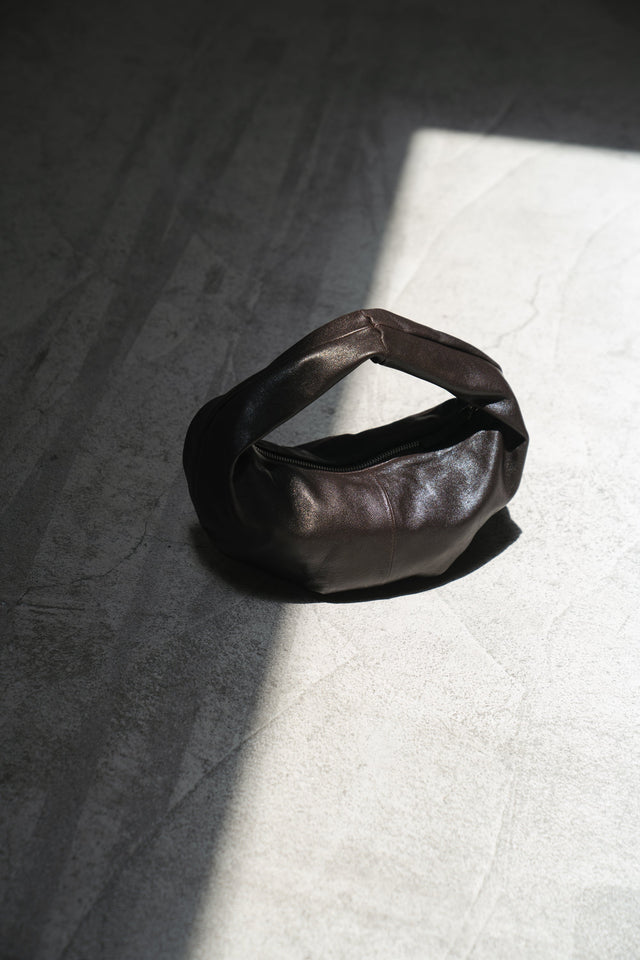 水餃包-three-dimensional-dumpling-bag-ebony-brown