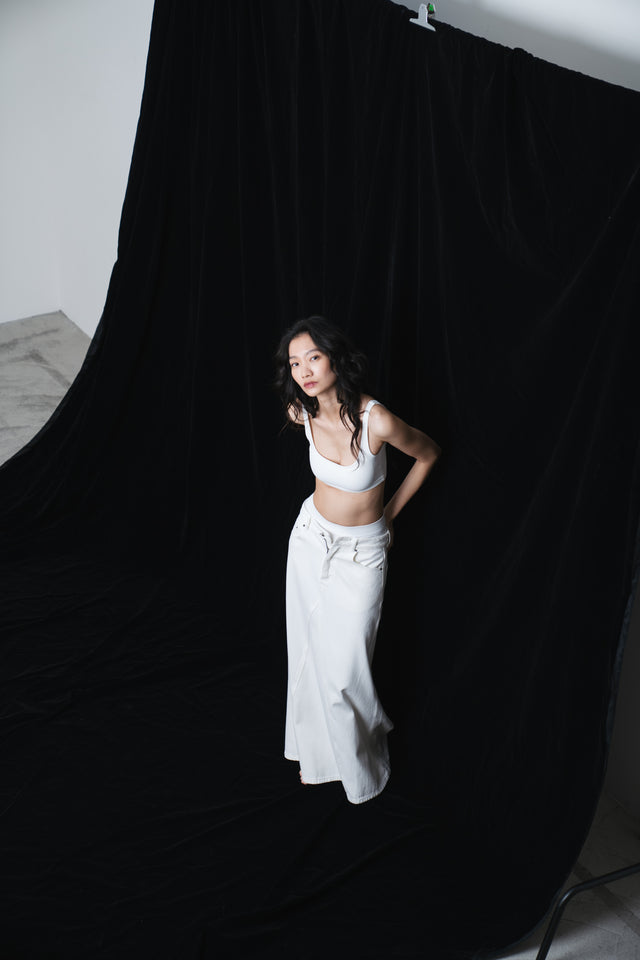 Silky smooth and cool low-back bra top (white)