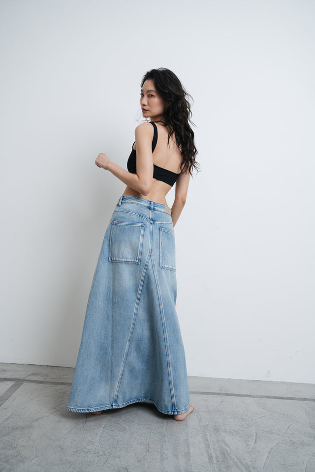 Silky smooth and cool low-back bra top (black)