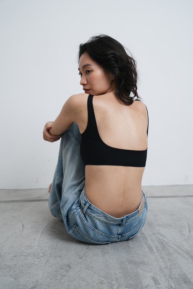 Silky smooth and cool low-back bra top (black)