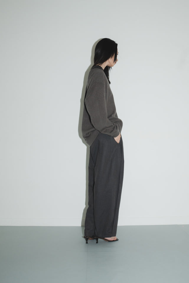 Stretch Vest with Slim Neck and Shoulders (Dark Gray)