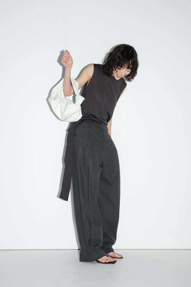 天絲棉立體深褶西褲 (深灰)