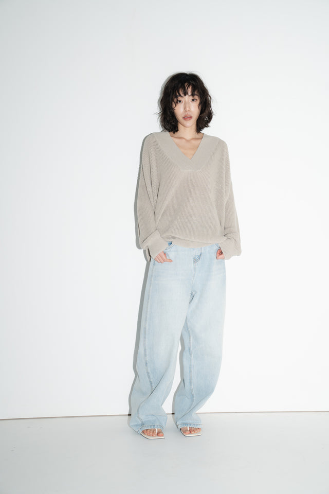 Oversized 交疊V領針織衫 (裸灰)