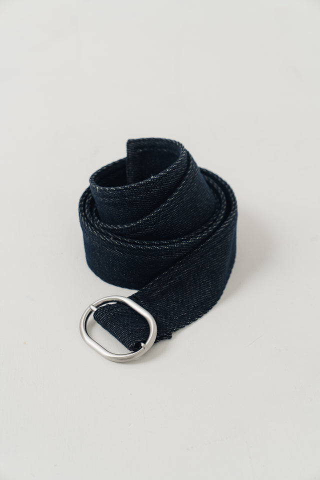 Ultra Soft 翻袋造型直筒丹寧褲(附腰帶) (深藍)