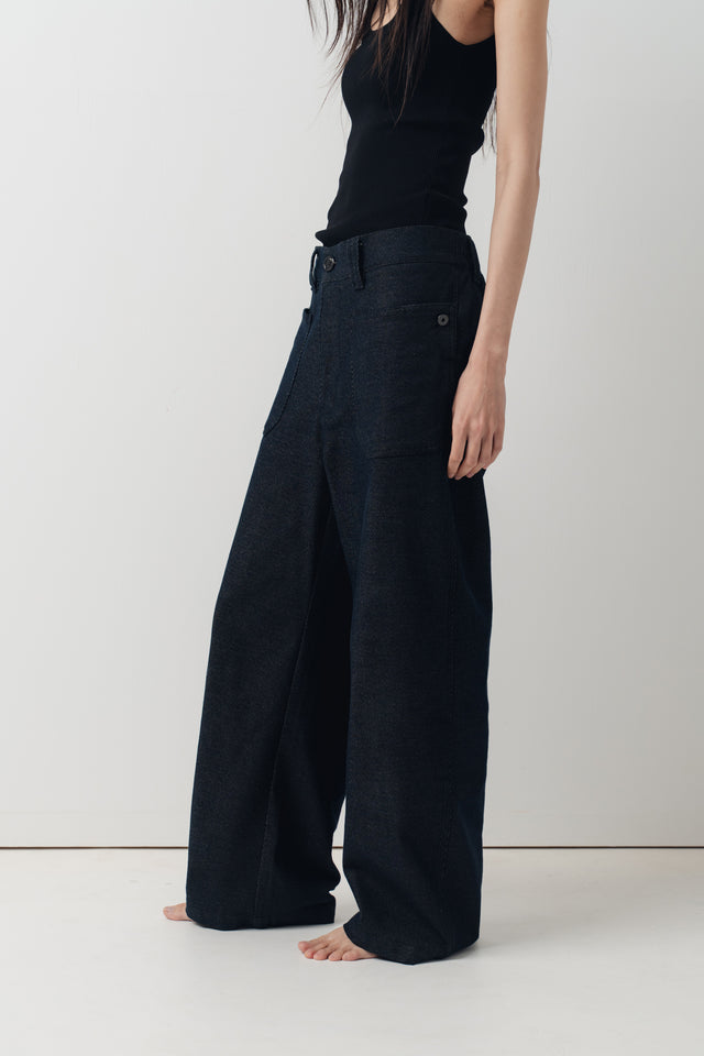 Ultra Soft 翻袋造型直筒丹寧褲(附腰帶) (深藍)