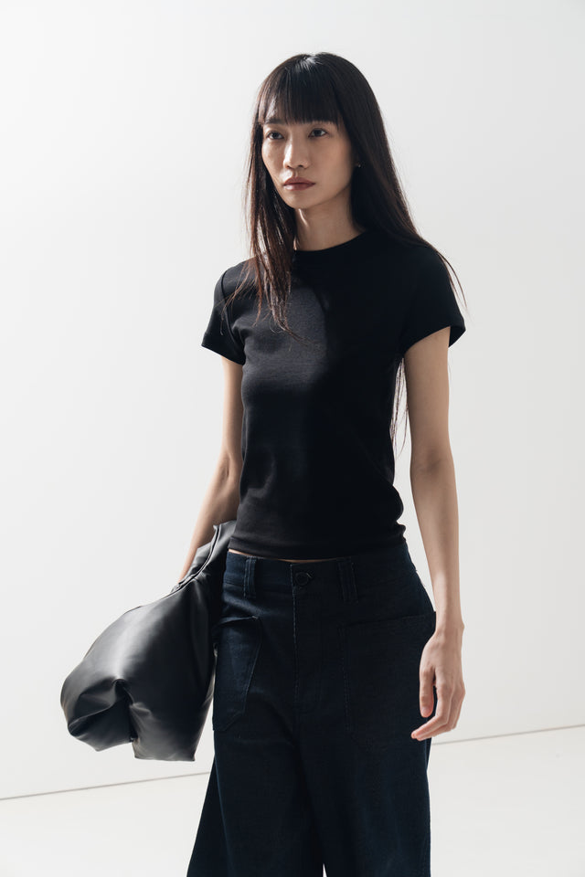 夏日舒彈修身tee (黑)