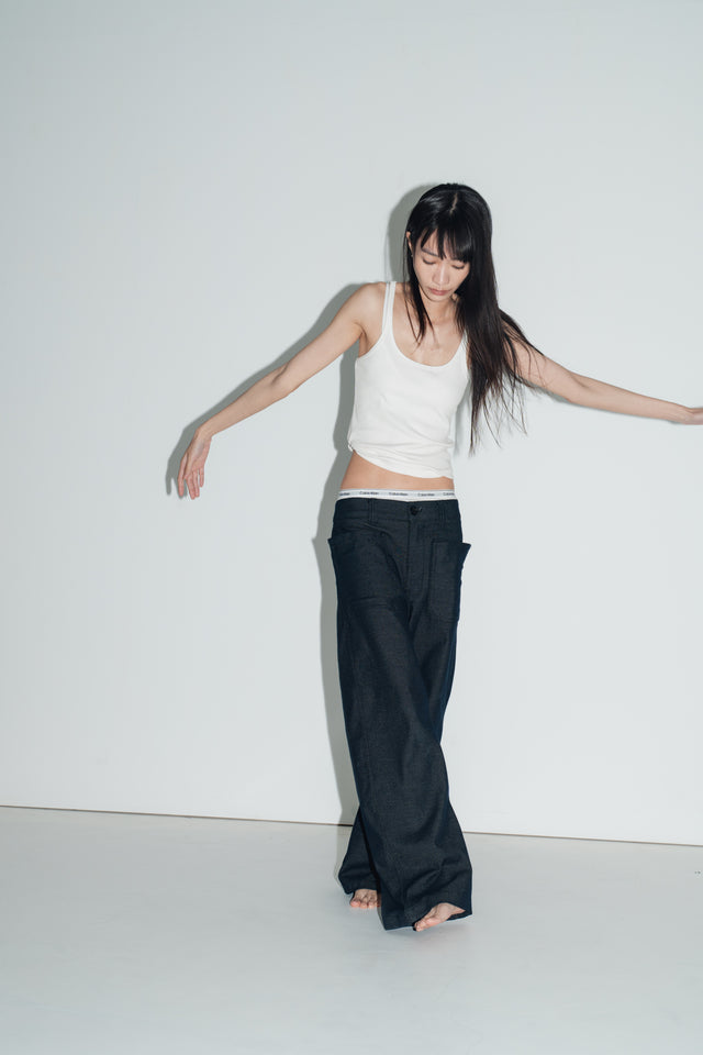 Ultra Soft 翻袋造型直筒丹寧褲(附腰帶) (深藍)