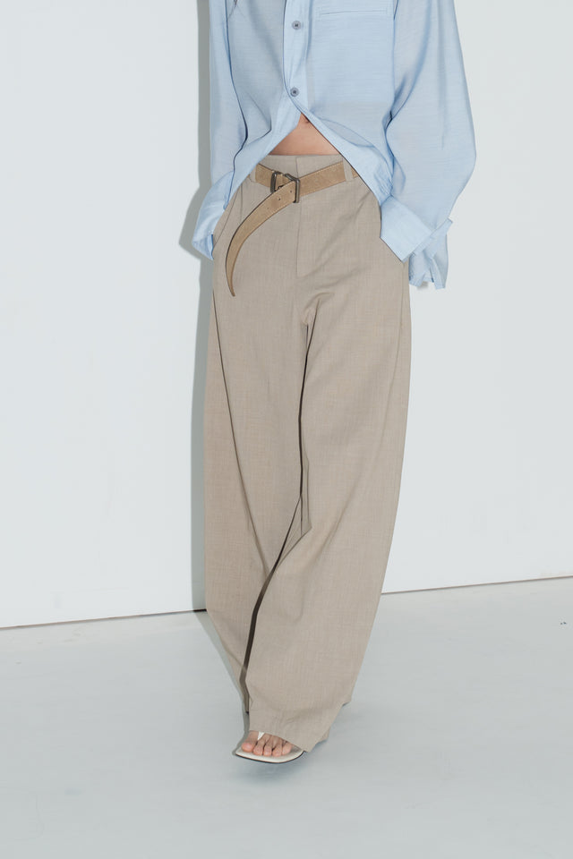 3D弧裁解構西褲 (沙杏)