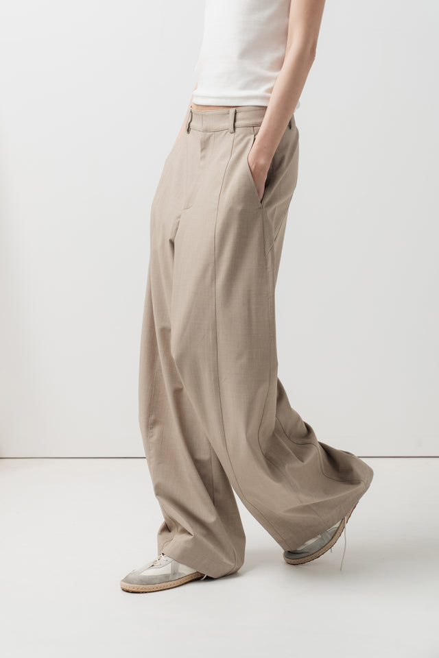 3D弧裁解構西褲 (沙杏)