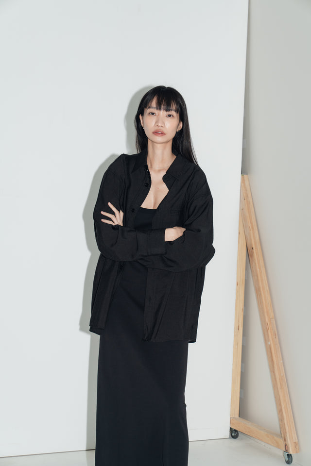 清透紋理鬆身襯衫 (黑)