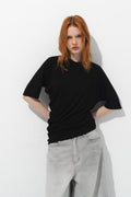 雕塑感堆襬Tee (黑)