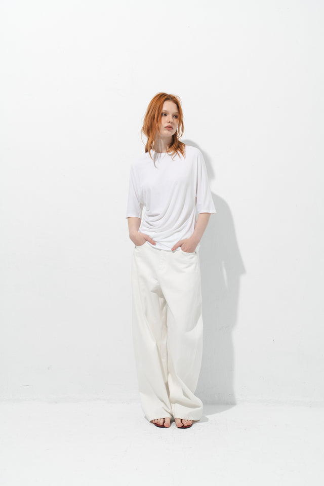 雕塑感堆襬Tee (白)