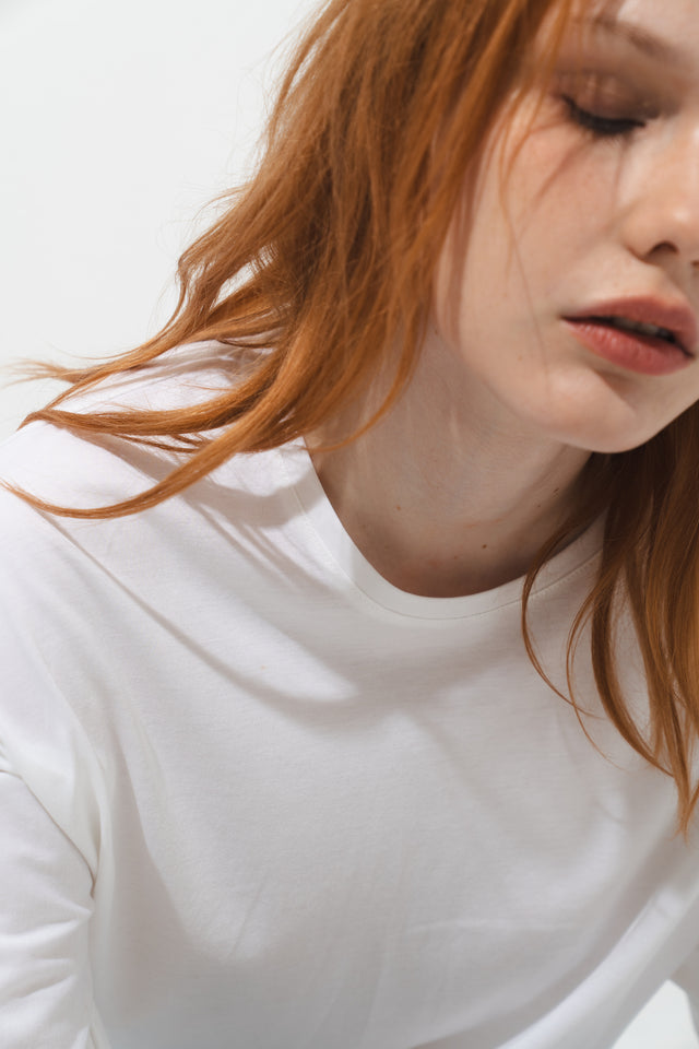 雕塑感堆襬Tee (白)