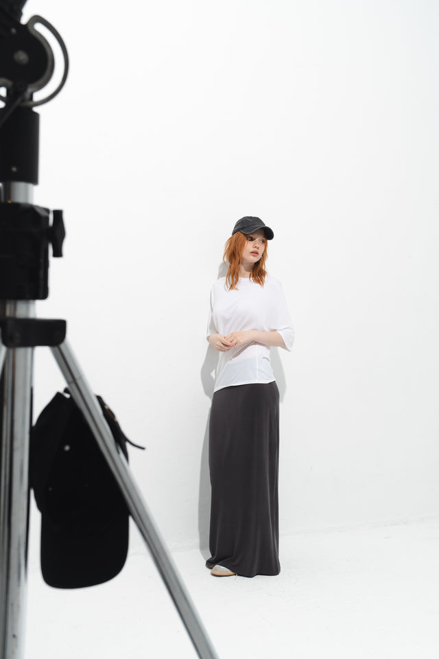 雕塑感堆襬Tee (白)