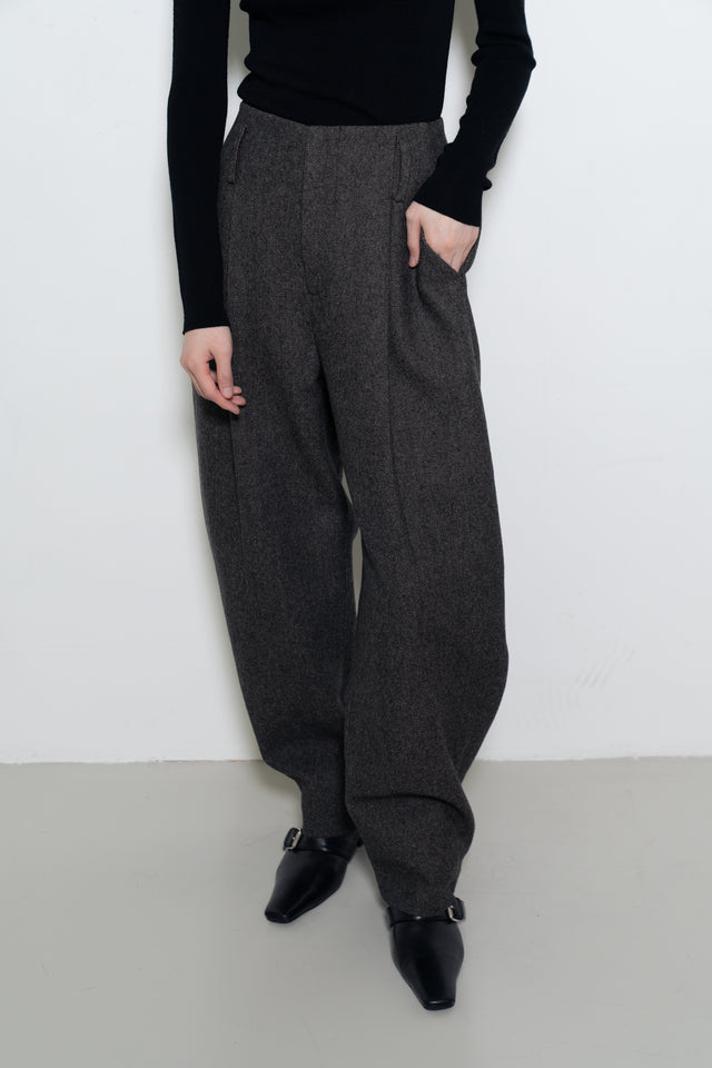 打褶羊毛錐形西褲 (褐棕)