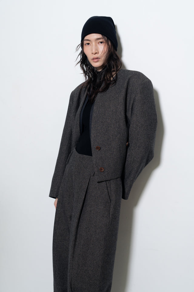 極輕盈保暖內搭外套 (內填充100%羊毛) (黑)