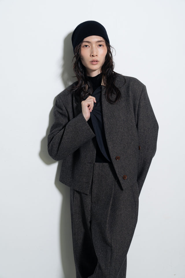 極輕盈保暖內搭外套 (內填充100%羊毛) (黑)