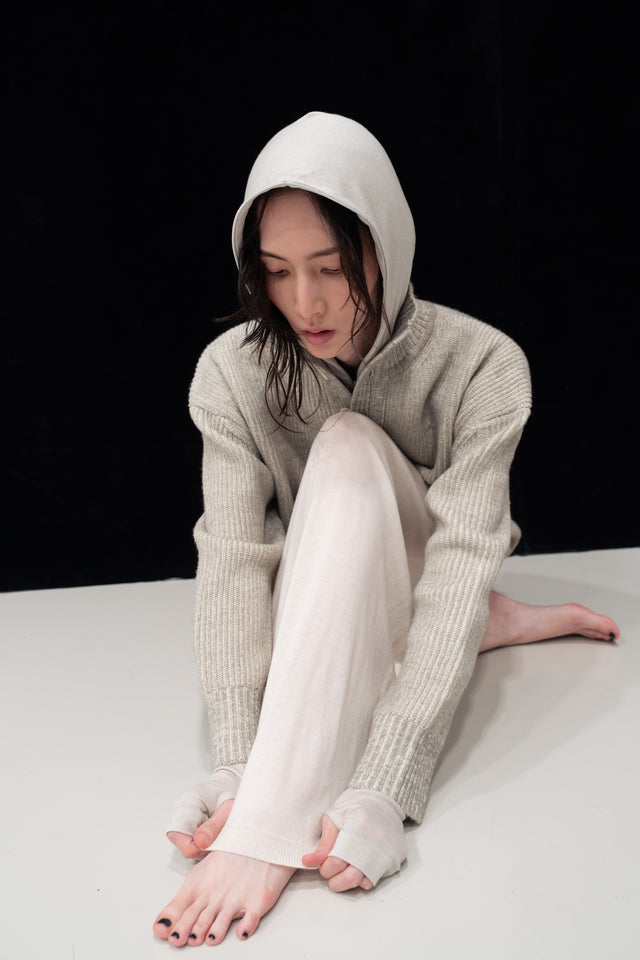 Unisex 雙混紗柔軟高磅立領毛衣 (柔灰)