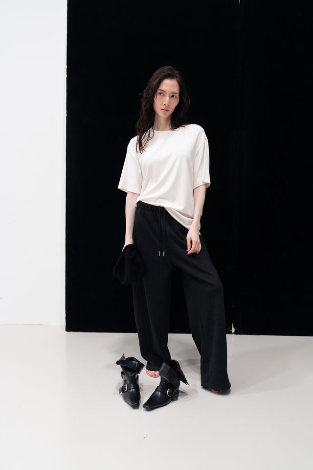 超舒適垂感剪裁休閒褲 (黑灰)