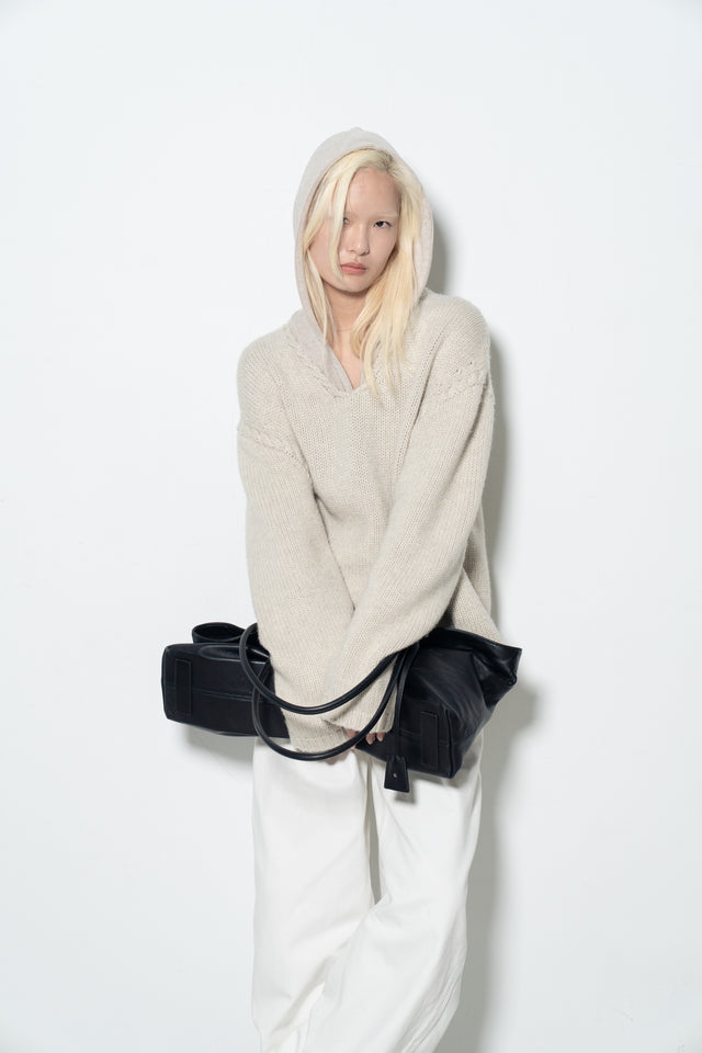 麻花領鬆軟大毛衣 (灰米)