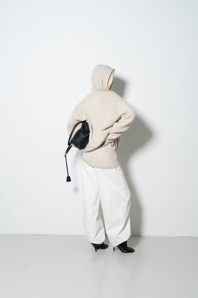 麻花領鬆軟大毛衣 (灰米)