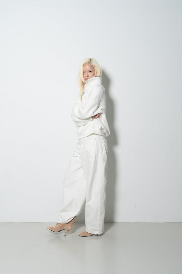 Unisex Soft Fleece Sweatshirt with 3D Shoulder Cut (White)