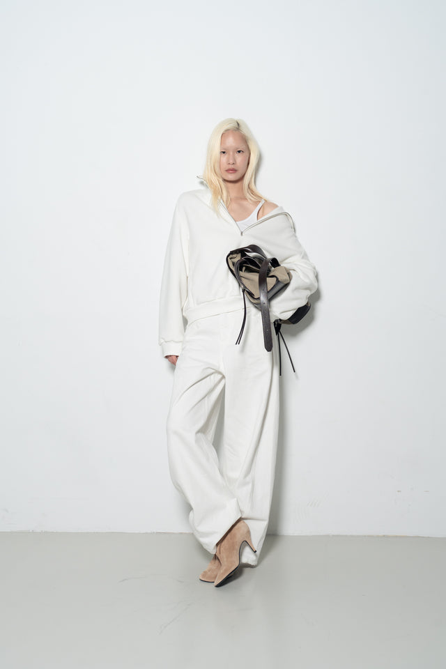 Unisex Soft Fleece Sweatshirt with 3D Shoulder Cut (White)