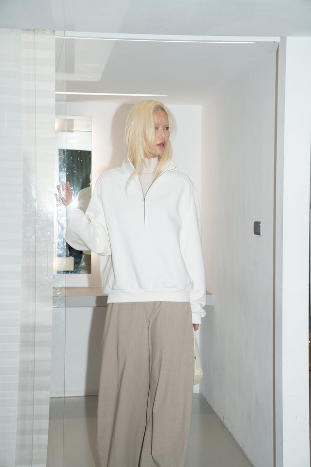 Unisex Soft Fleece Sweatshirt with 3D Shoulder Cut (White)