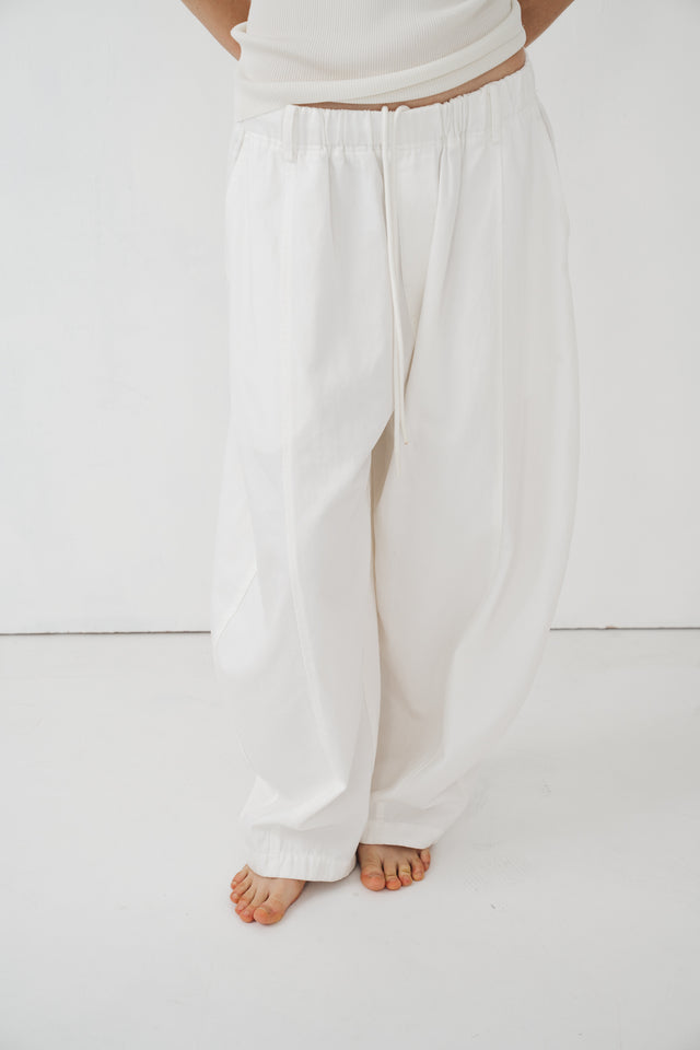 Unisex 天絲棉涼爽廓型寬褲 (柔白)