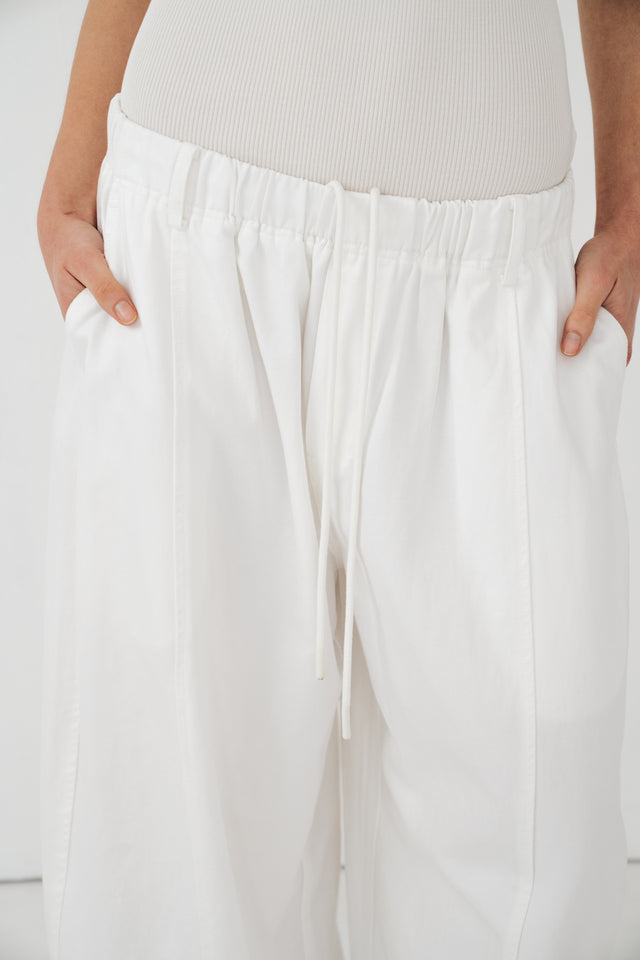 Unisex 天絲棉涼爽廓型寬褲 (柔白)