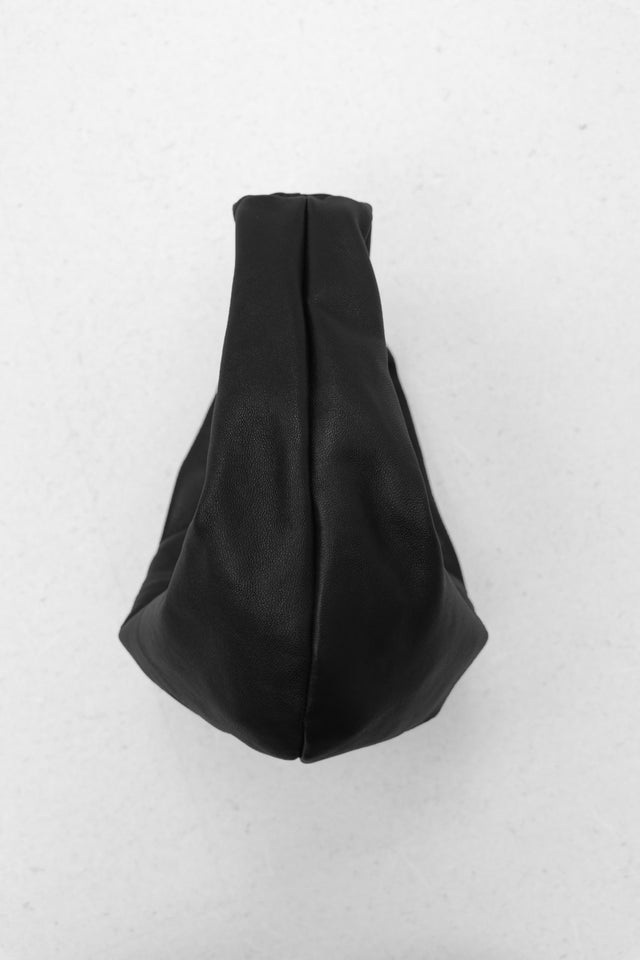 水餃包-three-dimensional-dumpling-bag-black