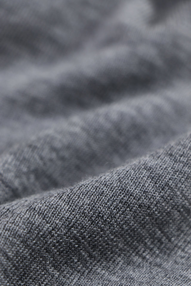 Premium 無縫羊毛針織衫-U領 (中灰)