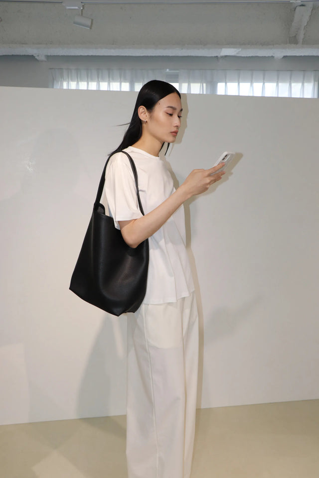水桶包-extremely-simple-shoulder-bucket-bag-black
