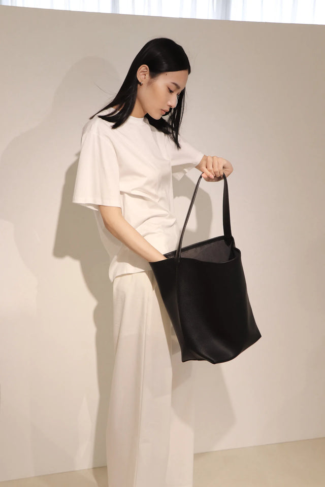 水桶包-extremely-simple-shoulder-bucket-bag-black