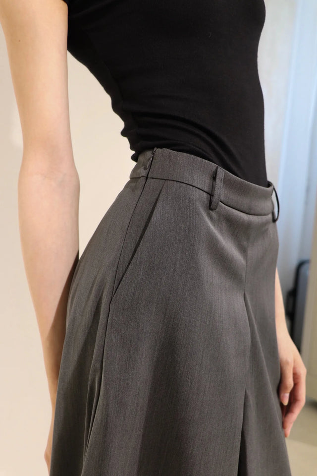 裙褲-high-quality-box-pleated-suit-culottes-dark-gray