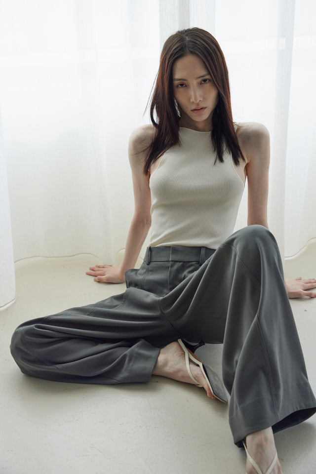 Silk Knit 夏日涼爽方U領針織背心 (柔白)