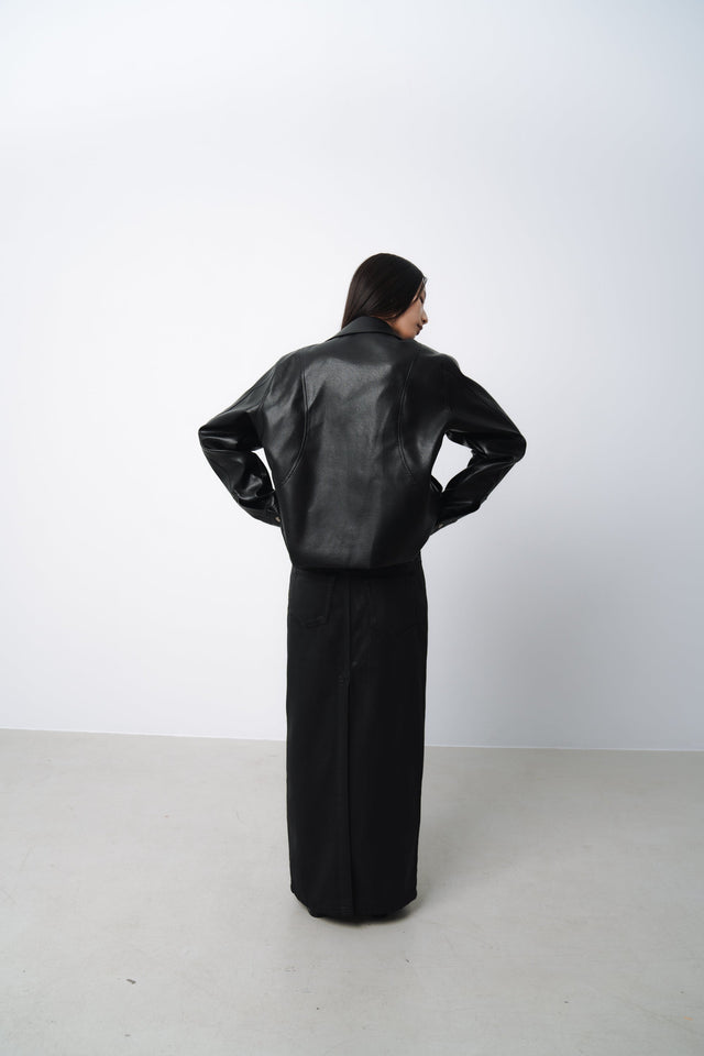 皮革外套-unisex-curved-cut-leather-jacket-black