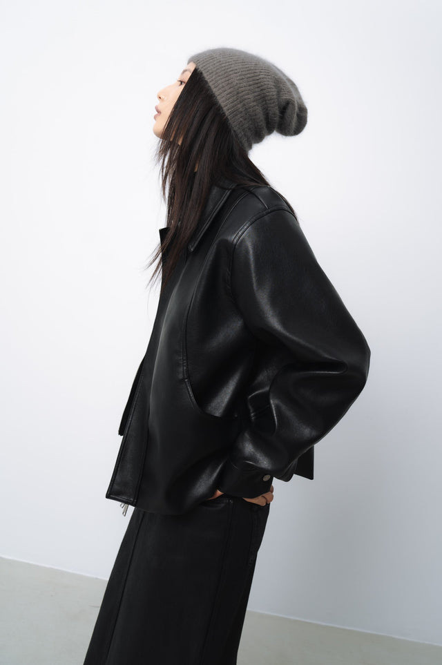 皮革外套-unisex-curved-cut-leather-jacket-black