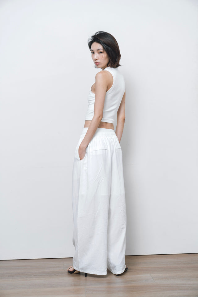 削肩背心-small-collar-stretchy-shoulder-vest-white