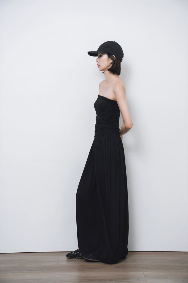 平口洋裝-three-dimensional-curved-pleated-flat-dress-black