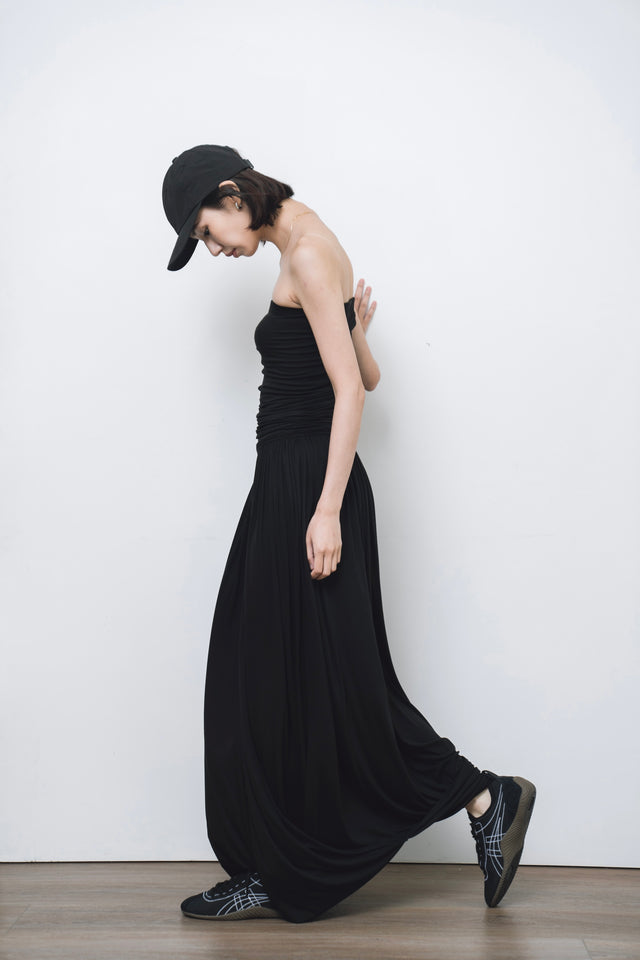 平口洋裝-three-dimensional-curved-pleated-flat-dress-black