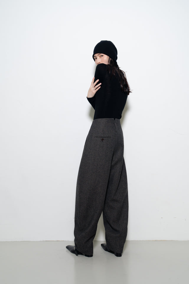 打褶羊毛錐形西褲 (褐棕)