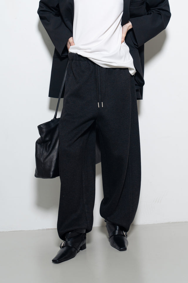 超舒適垂感剪裁休閒褲 (黑灰)