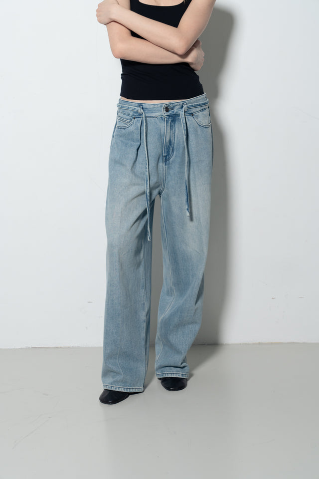 Ultra Soft Comfortable Single-Pleat Denim Pants (Wash Blue)