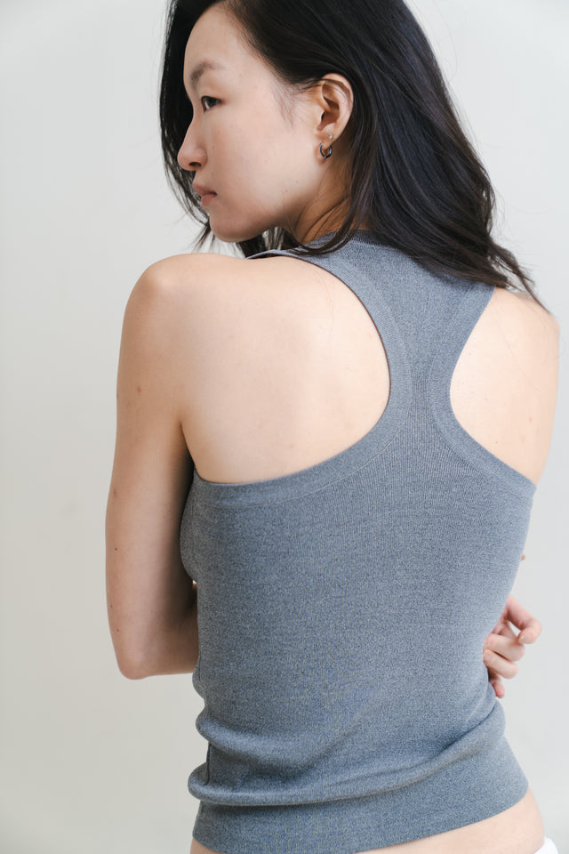 Silk Knit 寬邊大方領涼爽針織背心 (灰)