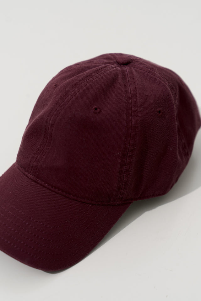 Small face baseball cap (deep chocolate)