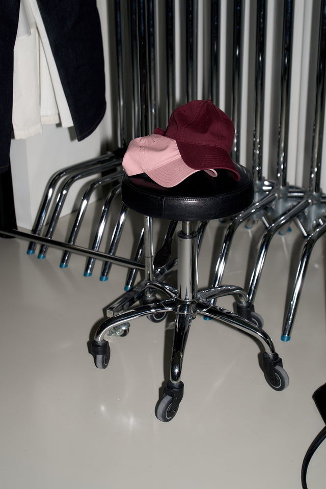 Small face baseball cap (deep chocolate)